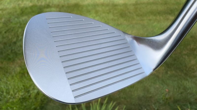 Tour Edge wedge Triple Grind Sole Steel